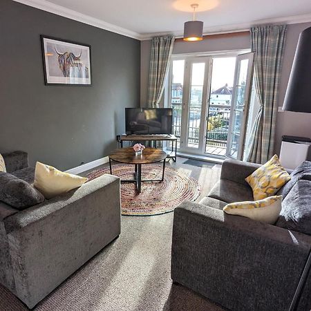 Stylish Modern Apartment, Free Secure Parking Allesley Экстерьер фото